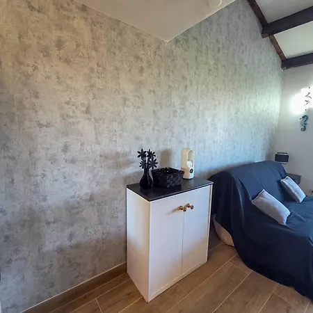 En Mezzanine, Parking - 4 Pers., Cap D'agde - Fr-1-880-97 *